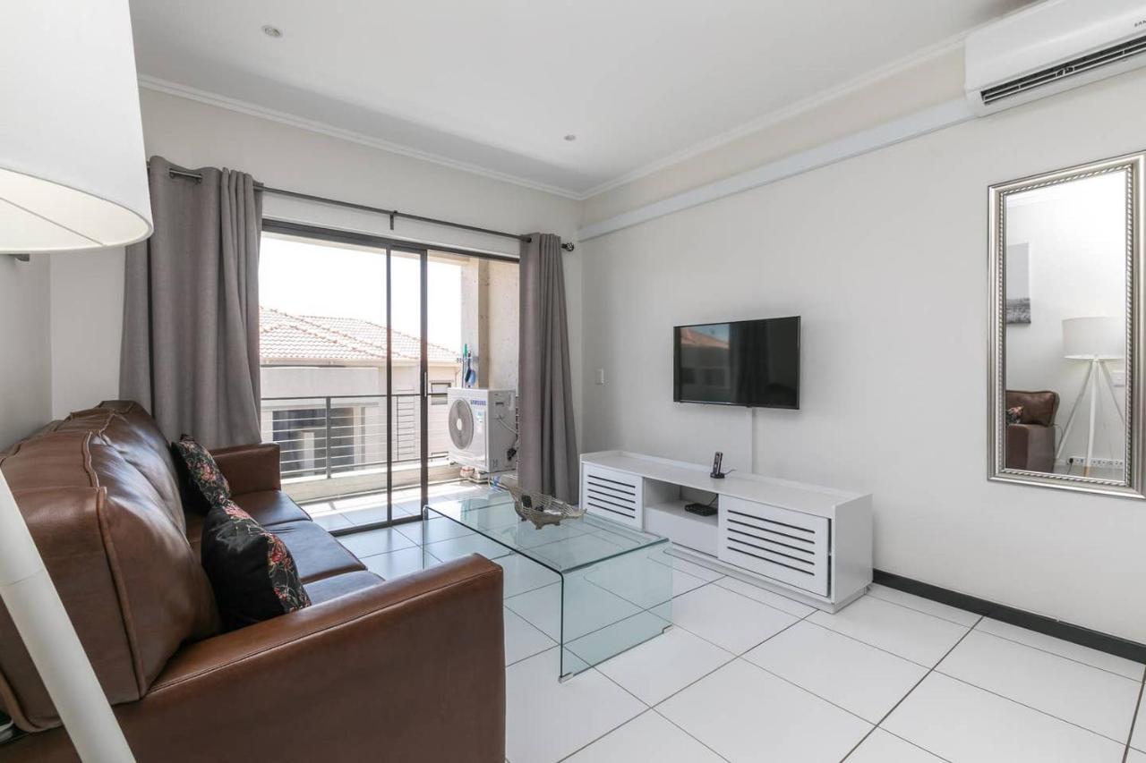 Nova Luxury Suites Lonehill Johannesburg Eksteriør bilde