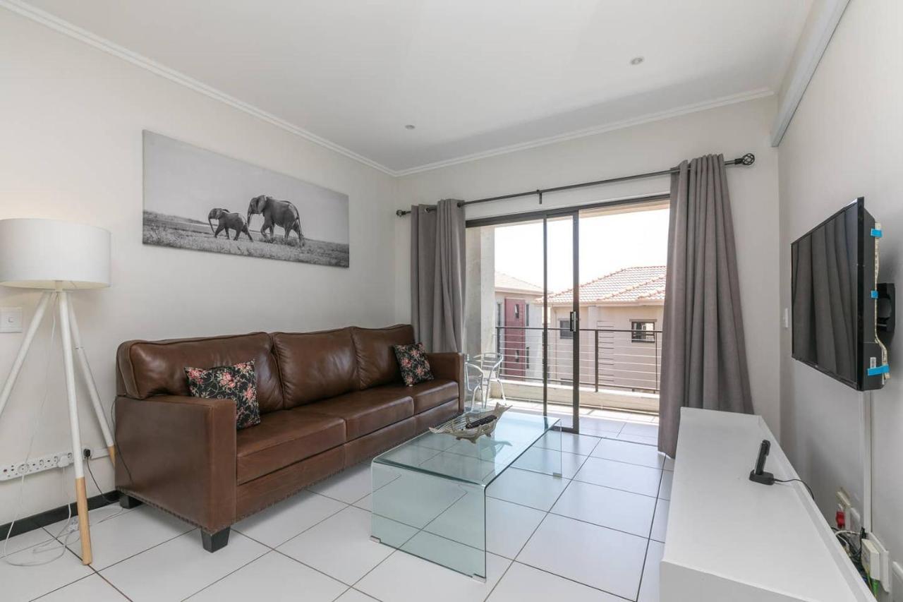 Nova Luxury Suites Lonehill Johannesburg Eksteriør bilde