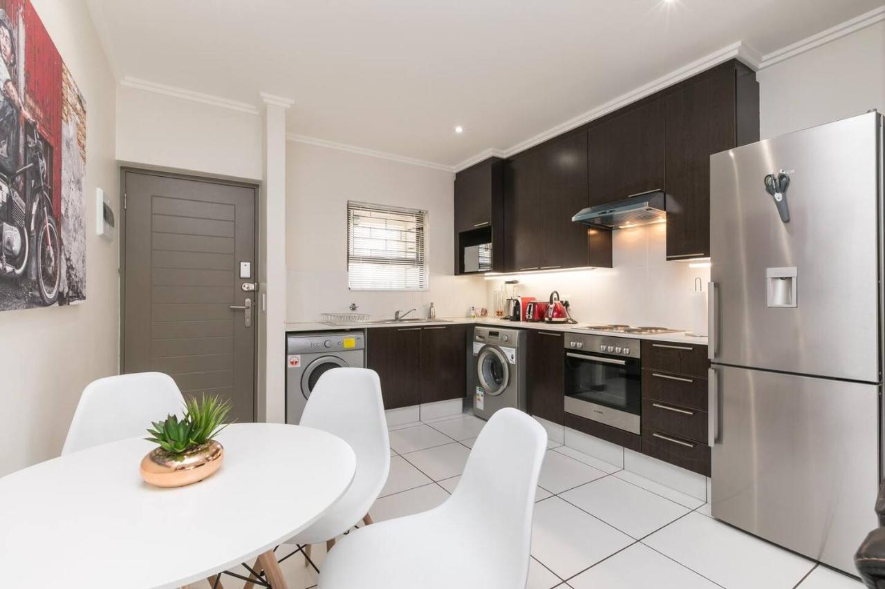 Nova Luxury Suites Lonehill Johannesburg Eksteriør bilde